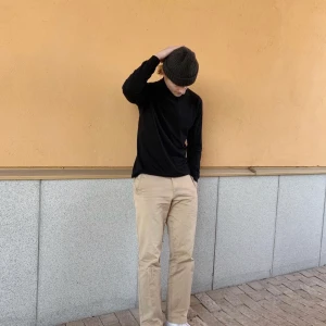 Beiga Chinos - Passar extremt bra på både killar och tjejer