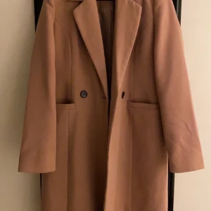 Kappa  - Kappa i beige färg från bubbleroom, sällan använd & i fint skick. 