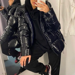 Tommy Hilfiger Jacka - Använd 1 vinter säsong