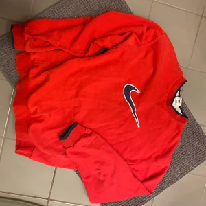 Vintage Nike tröja  - En vintage Nike tröja i storlek S. Oversize. 