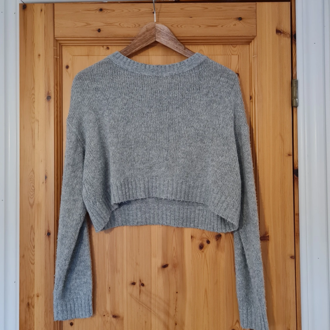 Grå stickad tröja - 90