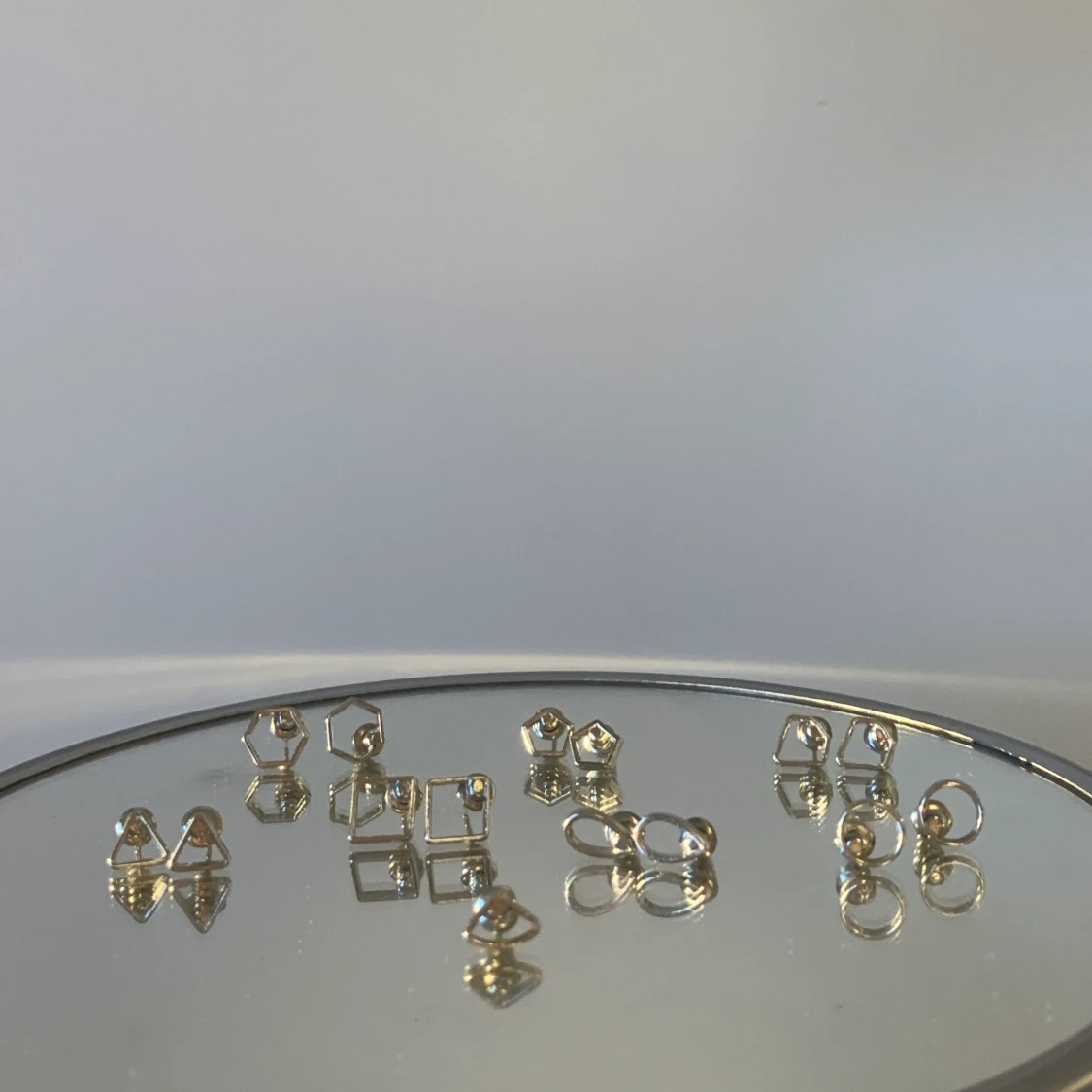 Örhängen i olika former  - 91