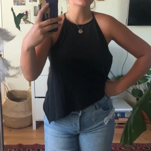 Brottarlinne  - Snyggt brottarlinne från hollister! Fri frakt🌻