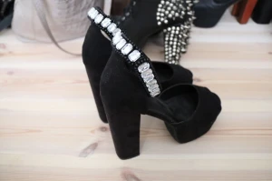  - Helt oanvända från Nelly. Tror de kostade dryga 500kr nya. 

Kan posta eller mötas upp i Uppsala! 