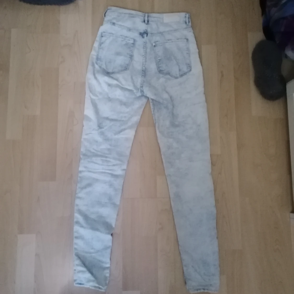 Högmidjade jeans  - 90