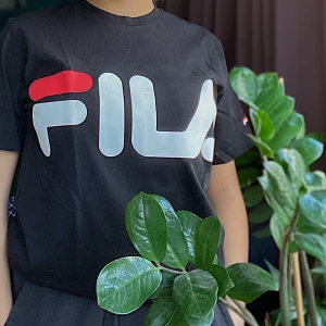 Fila T-shirt - Svart, Buda gärna, högsta bud vinner!
