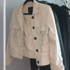 Vårjacka💖 - Jättefin, tunn och skön jacka i linne💖💖