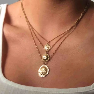  - Jätte fint guldhalsband!! 👼🏼