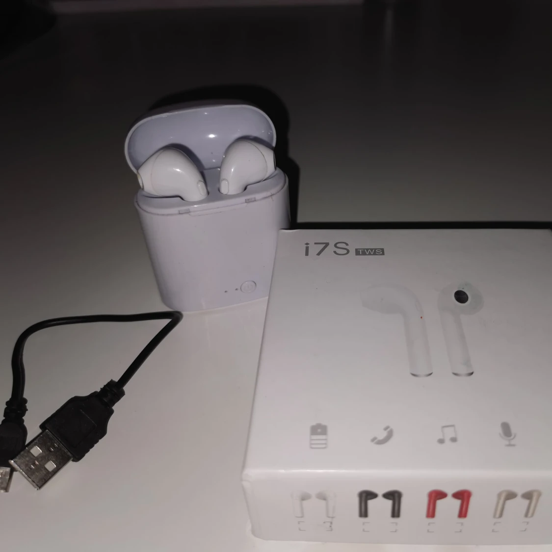 Airpods i7S  - 90