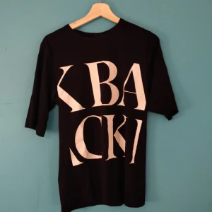  - Ann-Sofie BACK t-shirt som ny, ganska slim fit. Möts i Stockholm eller fraktar