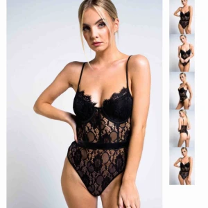  - Nypris: 320 exklusive frakt.  Bodyn är helt ny och jättesnygg! Den passade inte mig då den var lite för liten i bysten! Jag har 75C  Köparen står för frakten.