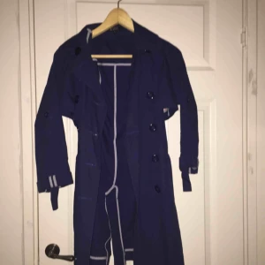  - snygg BLOTTARKAPPA till salu! för liten för mig annars skulle ja behålla den!!!