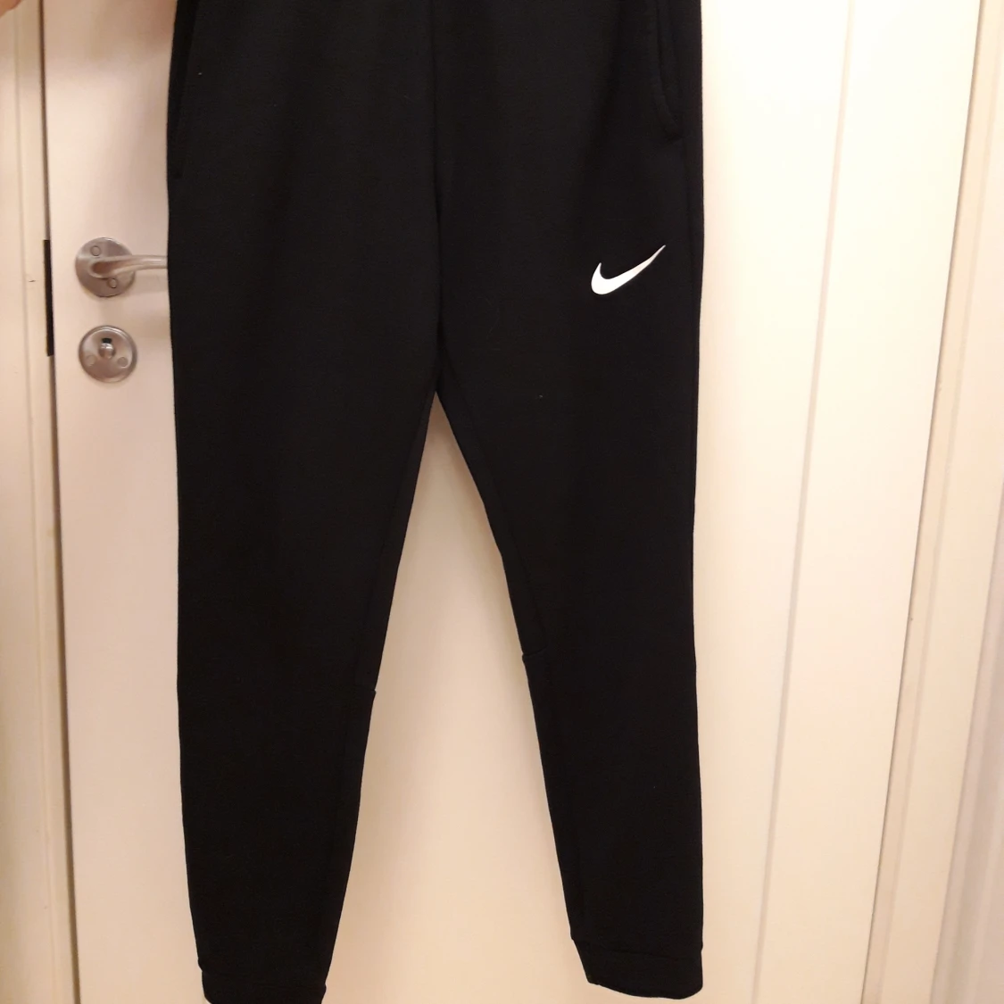 Nike mjukisbyxor strl S - 90