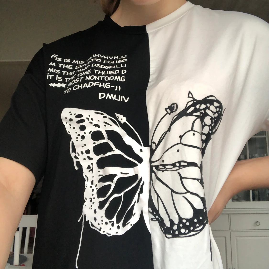 Tshirt med fjärilsmotiv