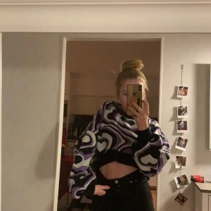 Tröja - Assss fin tröja säljer pga pengarbrist❤️❤️❤️