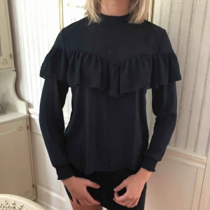  - Topp från Kappahl. Köparen står för frakt 🤠