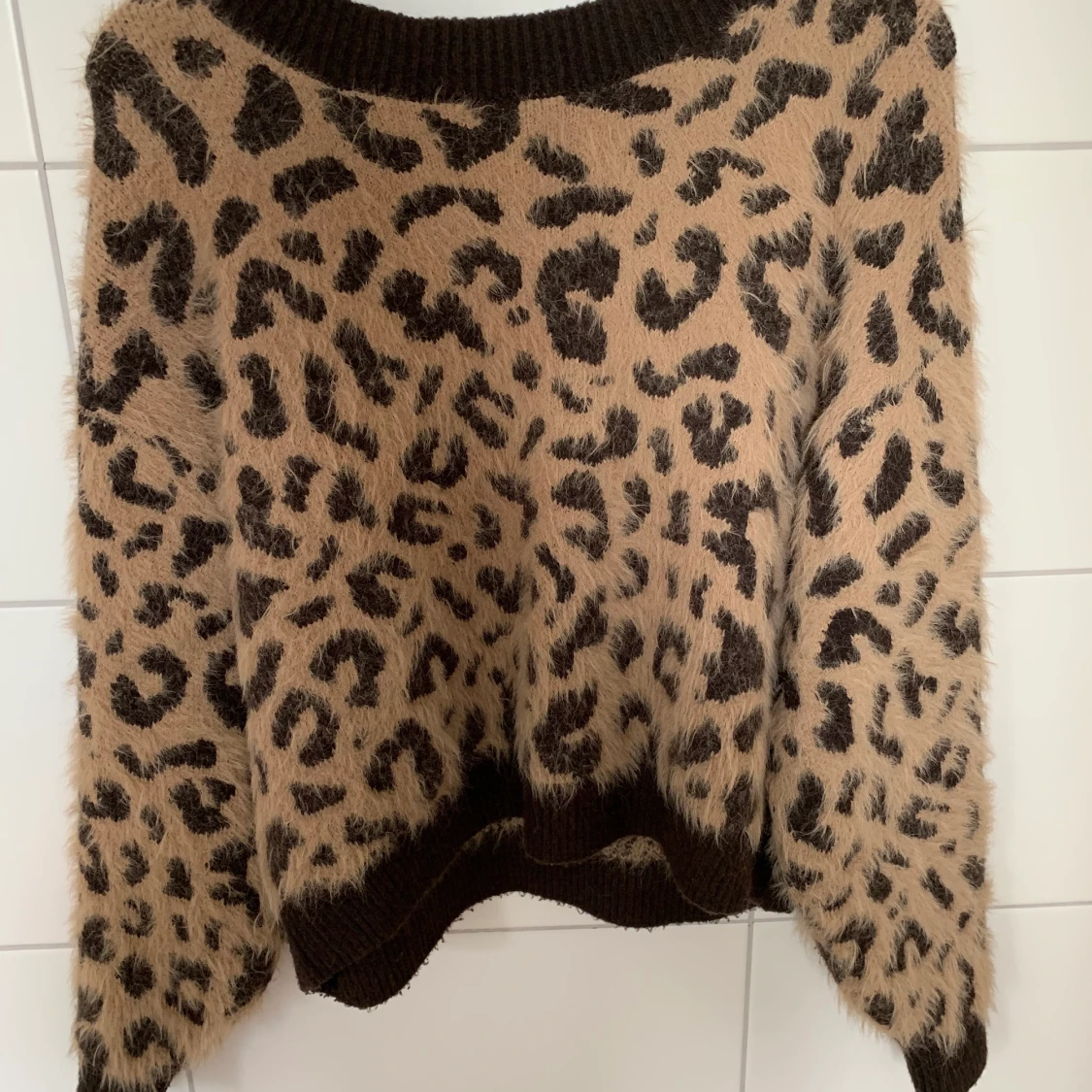 Leopard tröja från hm - 90