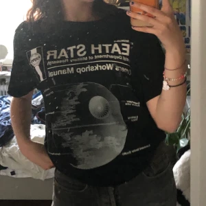 star wars tröja -  star wars tröja med dödstjärnan som motiv