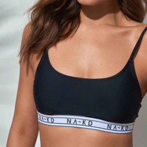  - Bikini från nakd, kommer inte till användning längre