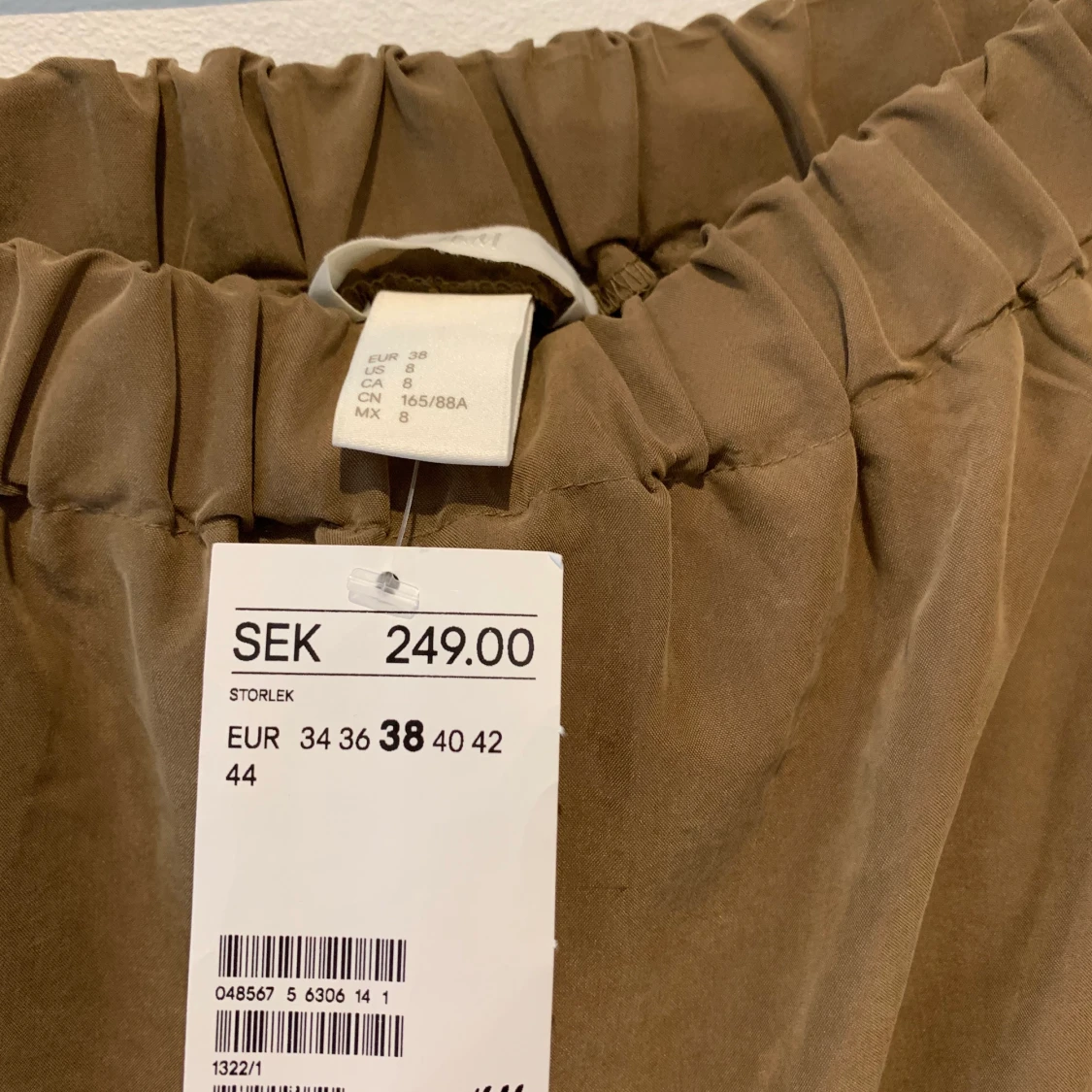 Offshoulderklänning - 91