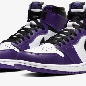SÖKER!!! Air Jordan 1 Court Purple 2.0  - Söker Air Jordan Court 2.0 i alla storlekar. Skriv gärna till mig om ni har ett eller två par deadstock.