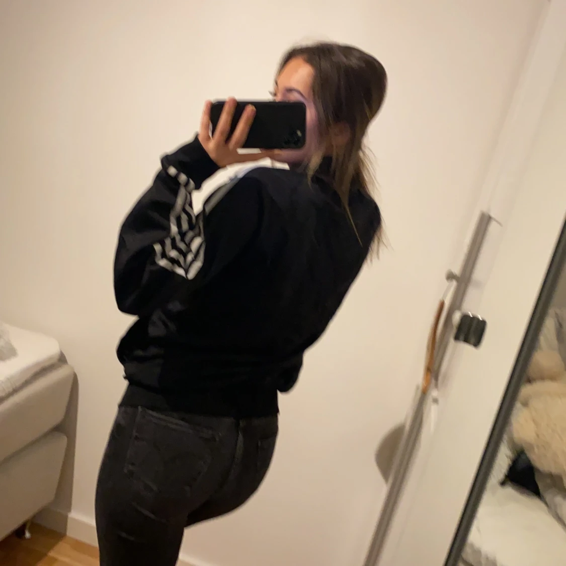 Adidas 3 stripe kofta  - 90