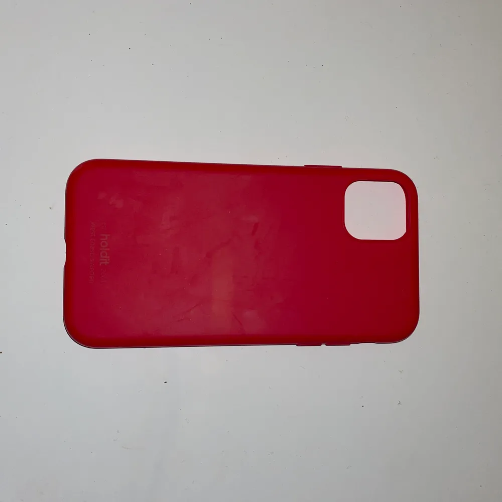 Rött holdit skal iPhone X/11!!🤍 Högst budande + frakt!!🤍. Accessoarer.