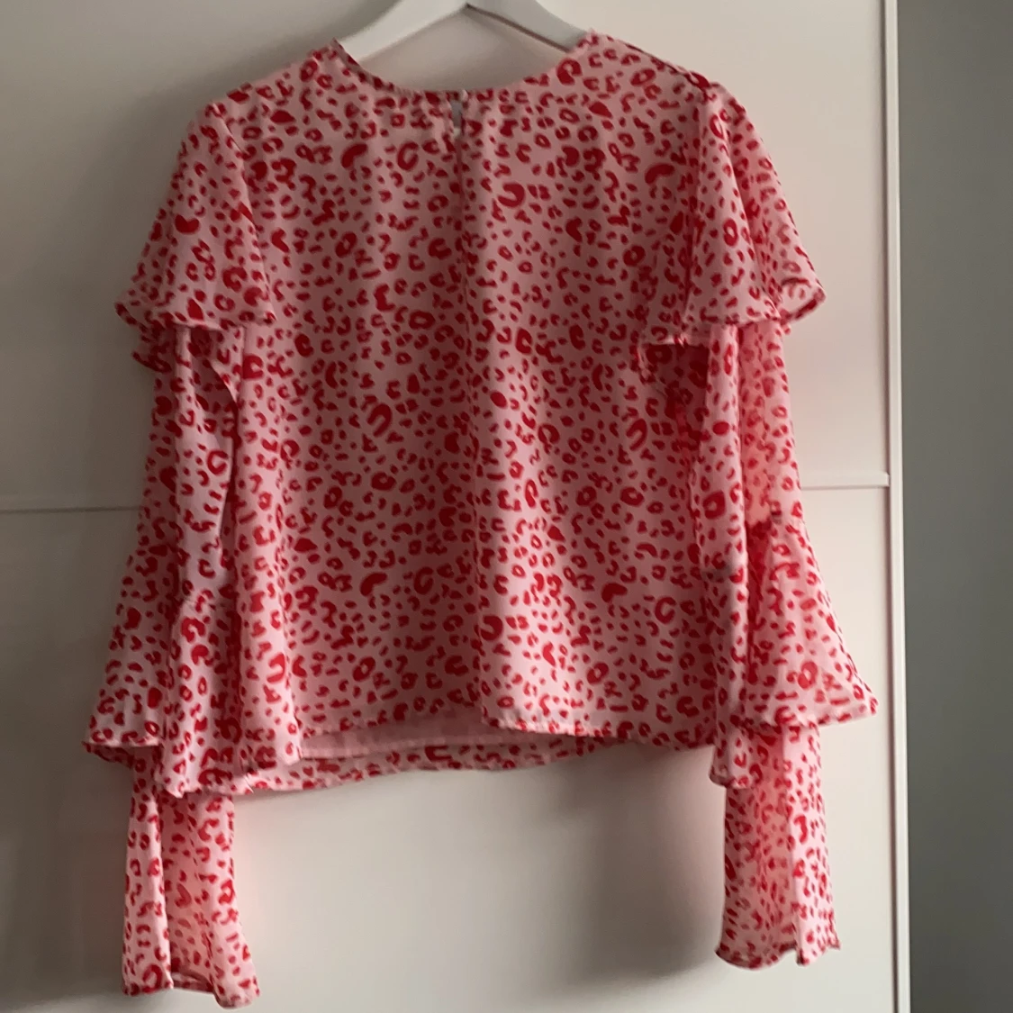 Rosa/röd blus från nakd - 90