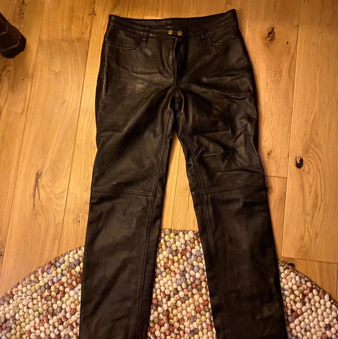 Svarta Läderbyxor - 90