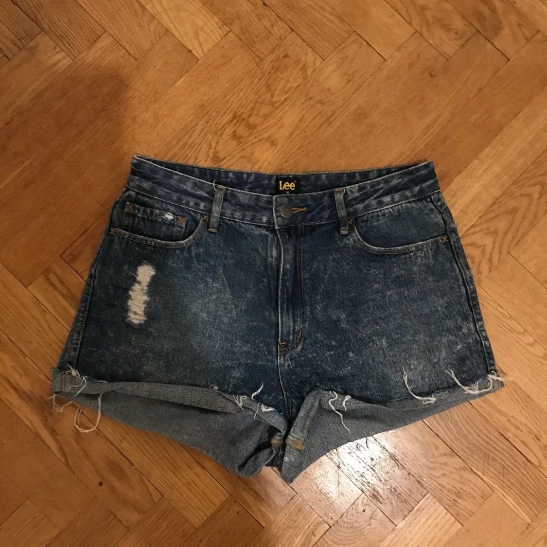 Lee shorts  - 90