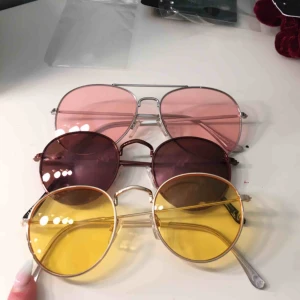  - Alla tre brillor för 50kr+frakt💗