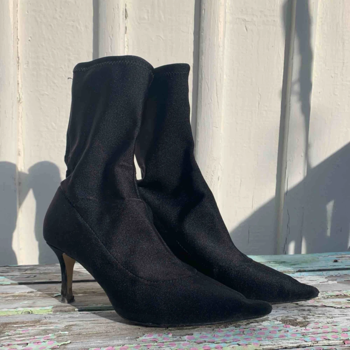 Strumpklackar med spetsig tå