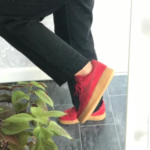 Af1 - Superfina Af1!! Välanvända men har fortfarande mycket kvar att ge!!! Köpare står för frakt