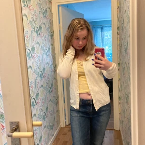 Kofta  - Säljer den här super snygga koftan dom jag inte har använt alls 