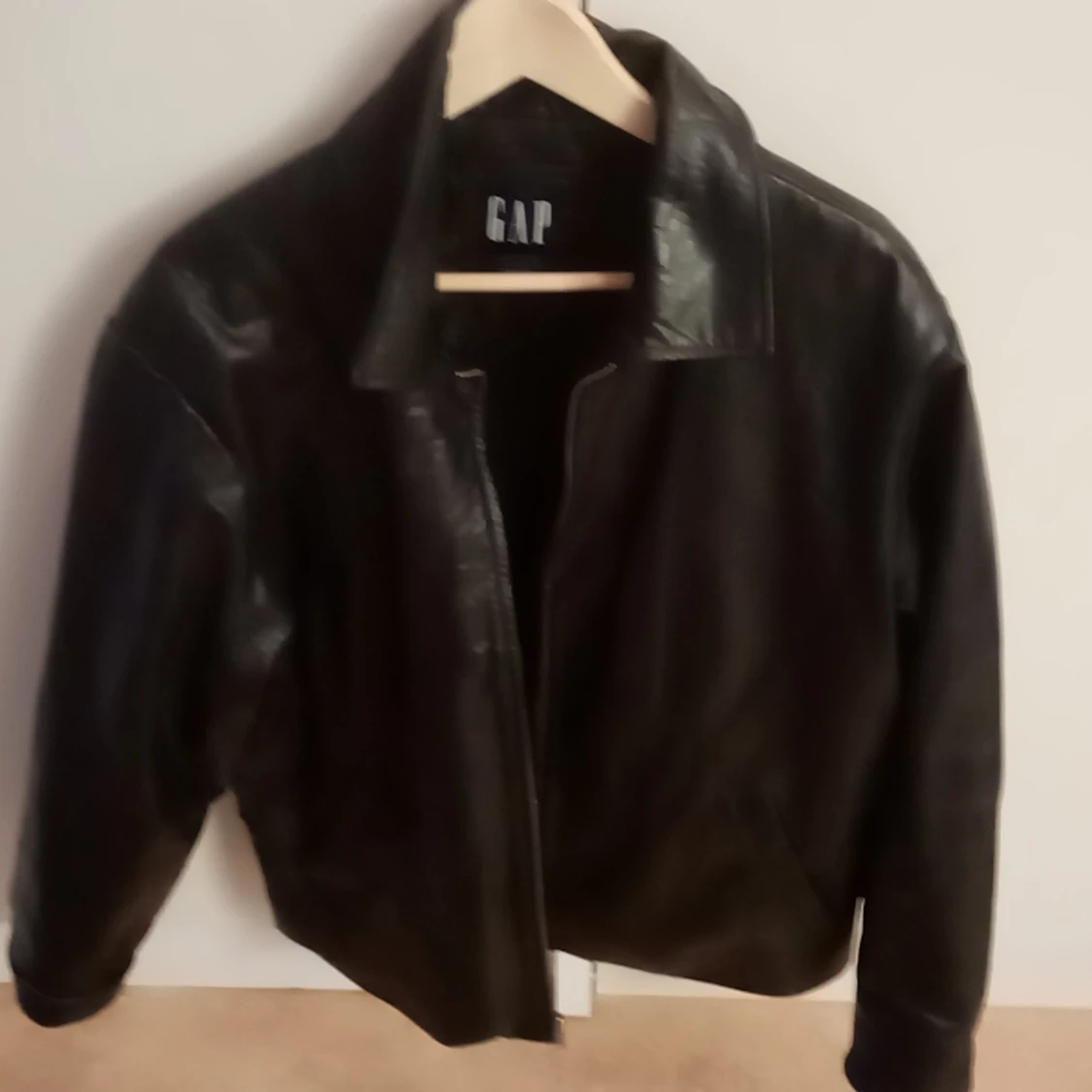 Gap äkta skinnjacka  - 90