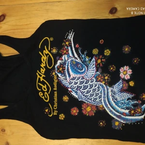 Ed Hardy linne XL - Sparsamt använd. Frakt tillkommer!