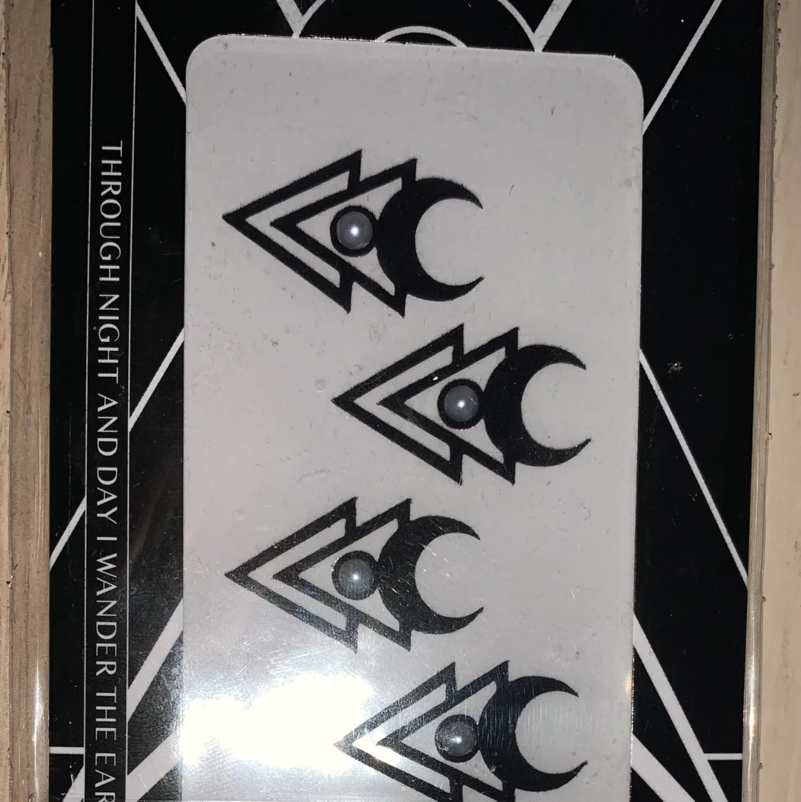 Magic markings  - 90