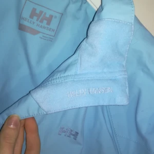  - Jacka från Helly Hansen. Storlek xS✨