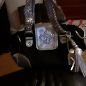 Jättesnygg väska - Skitsnyhg väska. Helt oanvänd 