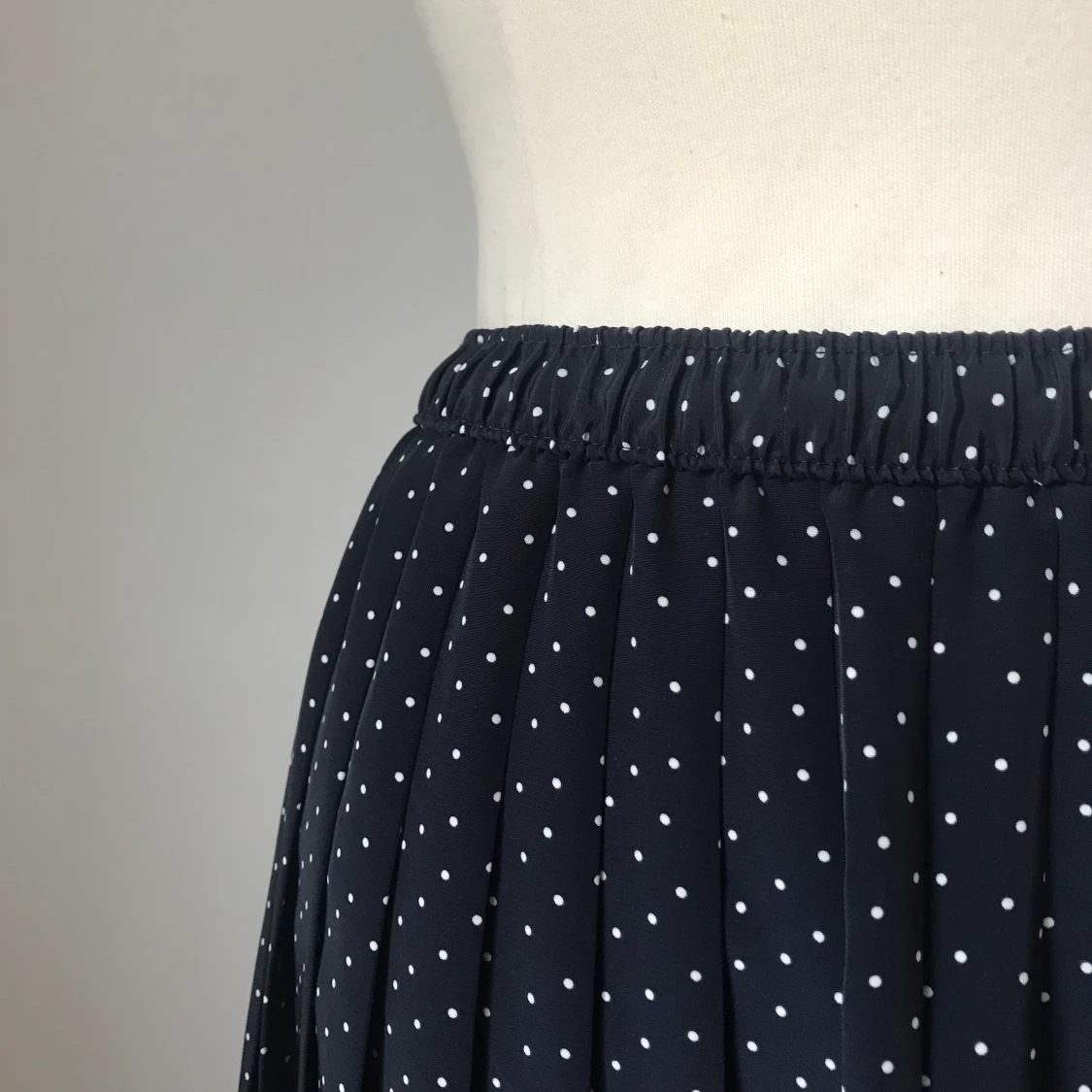 Plisserad långkjol - 91