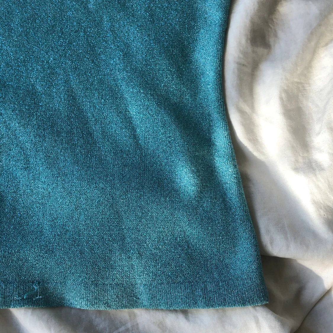 Ljusblå glittrig topp! - 90