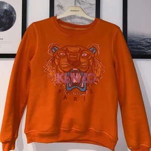 Kenzo Sweatshirt - Strl S på den men känns även som XS