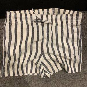 Shorts - 30kr + frakt