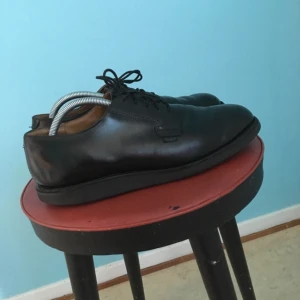  - Heelt ok, second hand (foot) snyggt använda helt oskadda.. Storlek: Uk 8,5 / Us 9,5 / Eur 42,5