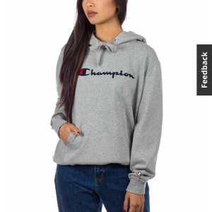 Champion hoodie - En grå champion hoodie i storlek xs/s. Nypris 500kr. Skriv privat för fler bilder. Köparen står för frakten på 63kr