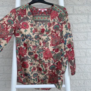 Blus - Blus från indiska 