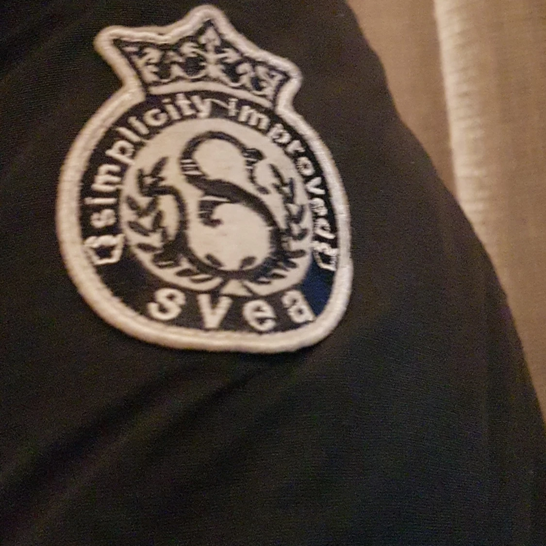 Mörkblå Svea jacka  - 90