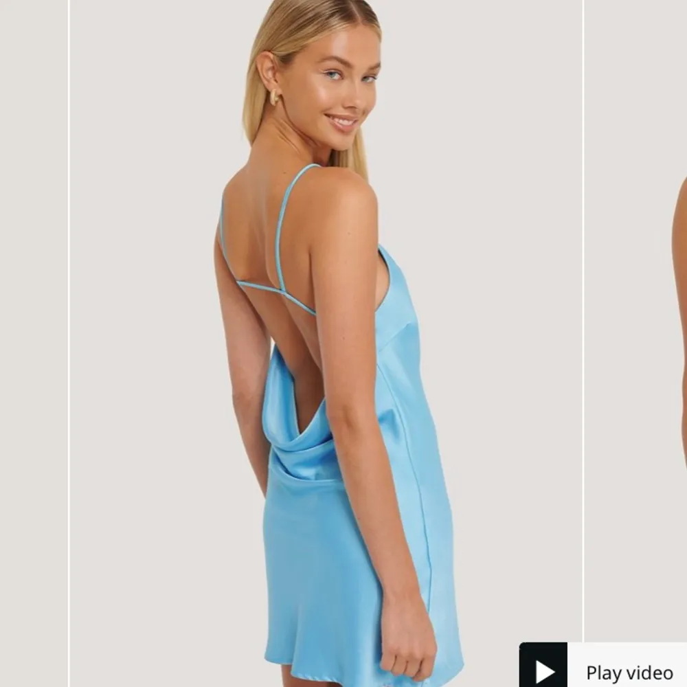 Intressekoll på denna klänning med öppen rygg från Misslisibells kollektion med Nakd, helt slutsåld på deras hemsida! Inte riktigt säker på om jag ska sälja därför jag kollar intresset (Högsta bud: 400kr) Skicka meddelande för att buda!!. Klänningar.