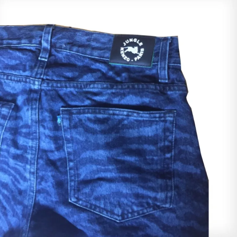 Kenzo X HM tigerstriped jeans. Pris kan diskuteras, postar över hela Sverige och köparen står för fraktkostnad. Jag tar Swish som betalning.. Jeans & Byxor.