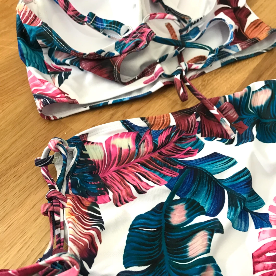 Oanvänd bikini - 91